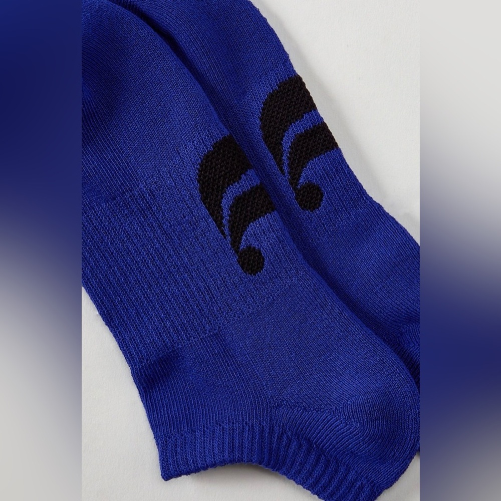 Fabletics Admiral Blue & White Everyday Ankle Socks | M-L | Trendy | NWT